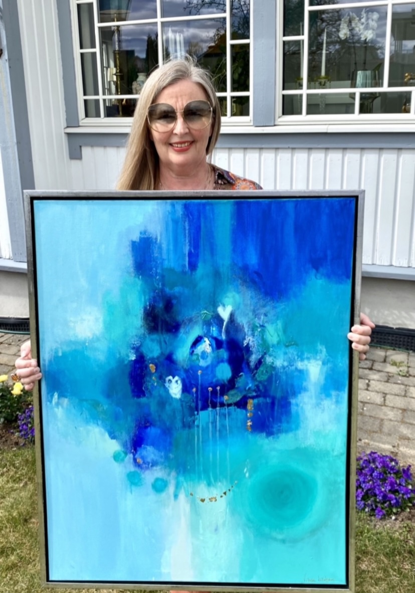Blue living